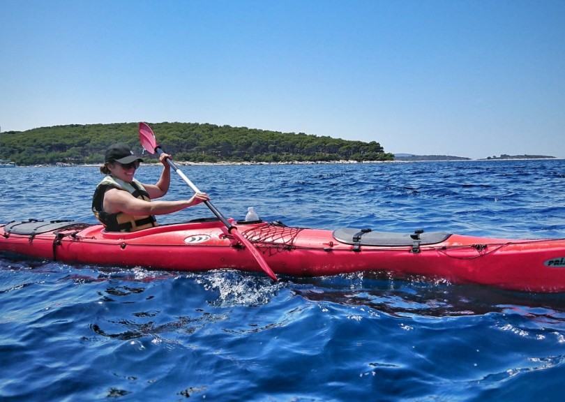 Daily sea kayaking to Pakleni islands