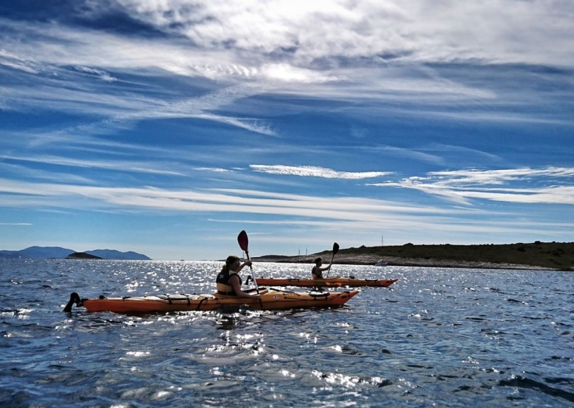 Daily sea kayaking to Pakleni islands