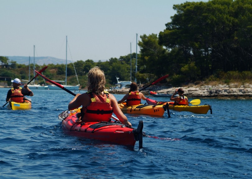 Daily sea kayaking to Pakleni islands